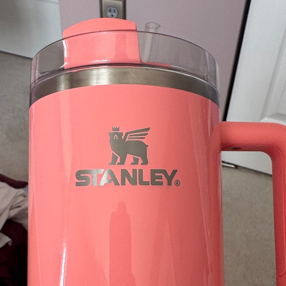 Stanley Coral Tumbler with Handle and Straw - Picture 2 of 3
